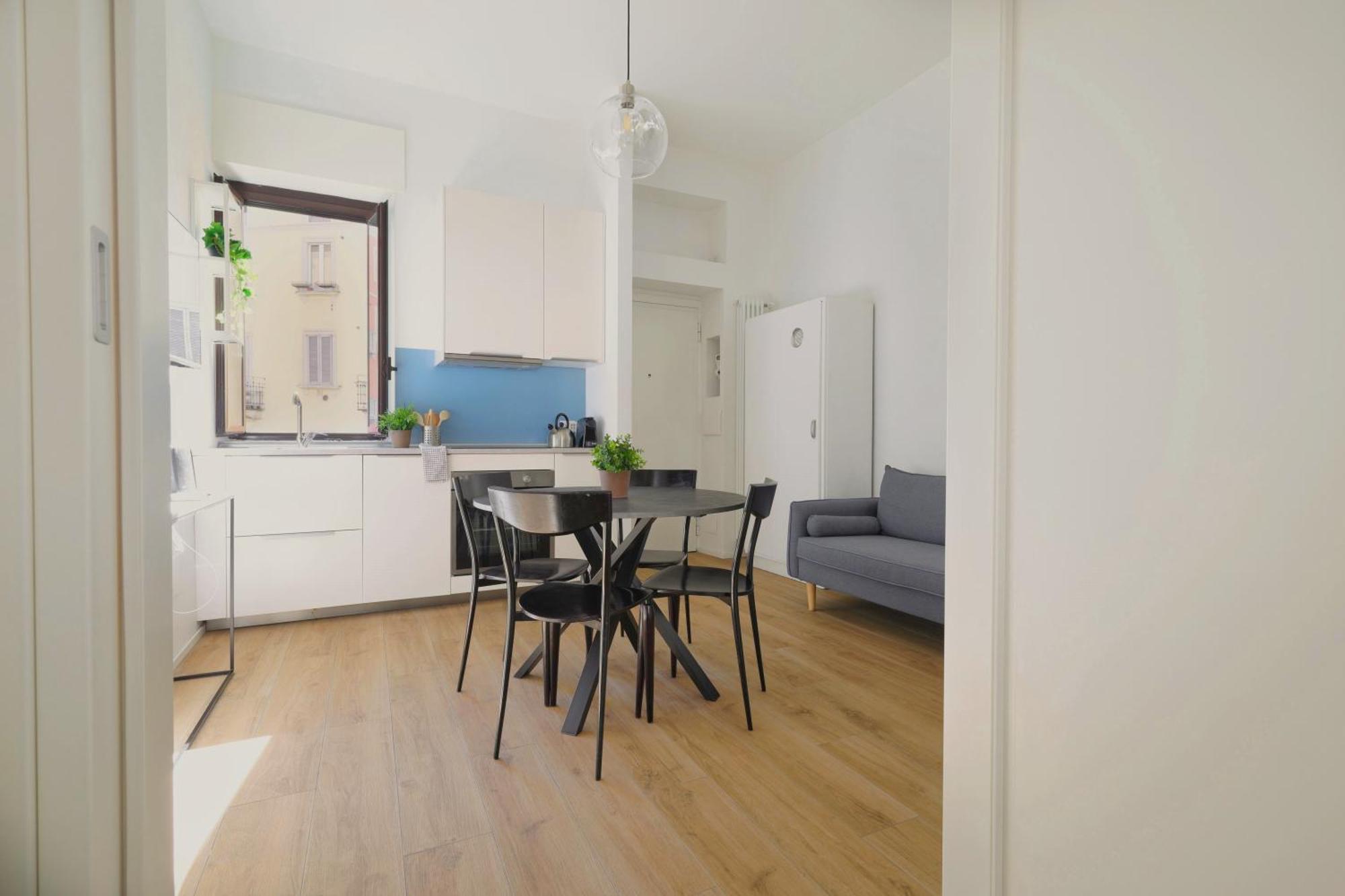 Just Urban Stays - Bright And Functional Apartment - Corso Genova Milano Eksteriør bilde